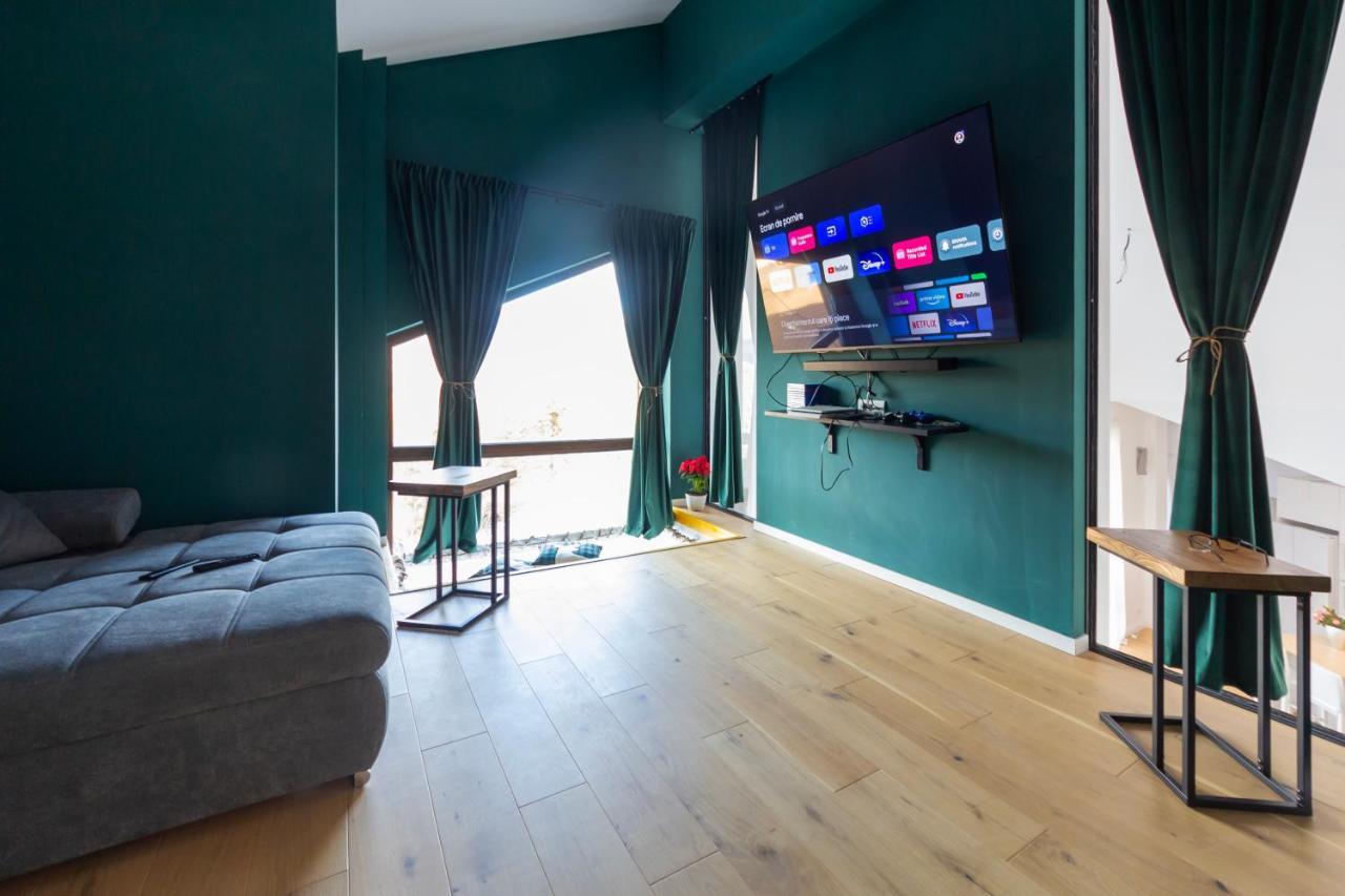 The Rock Apartment Sinaia Luaran gambar