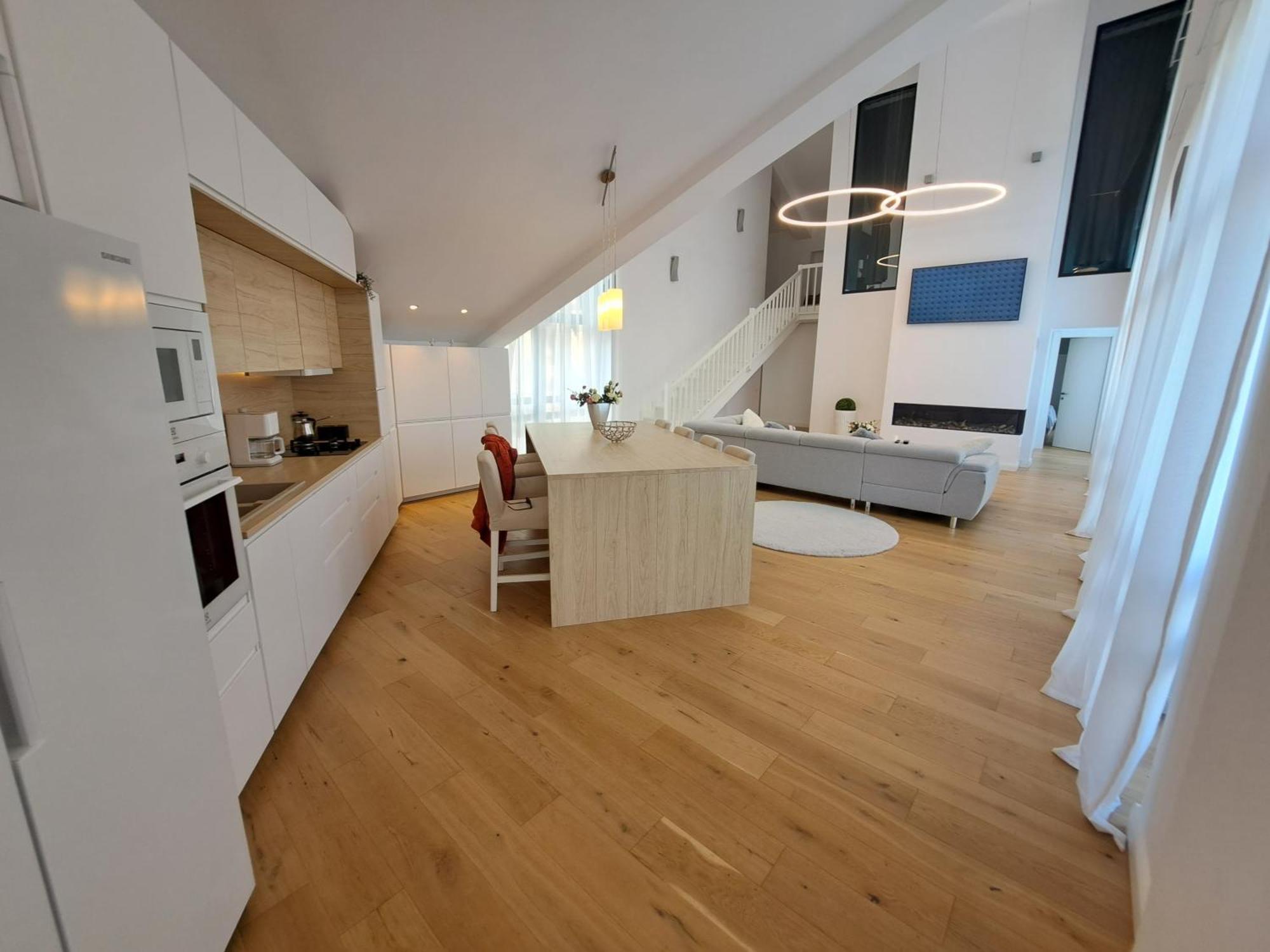 The Rock Apartment Sinaia Luaran gambar
