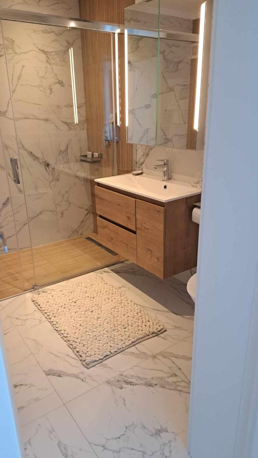 The Rock Apartment Sinaia Luaran gambar